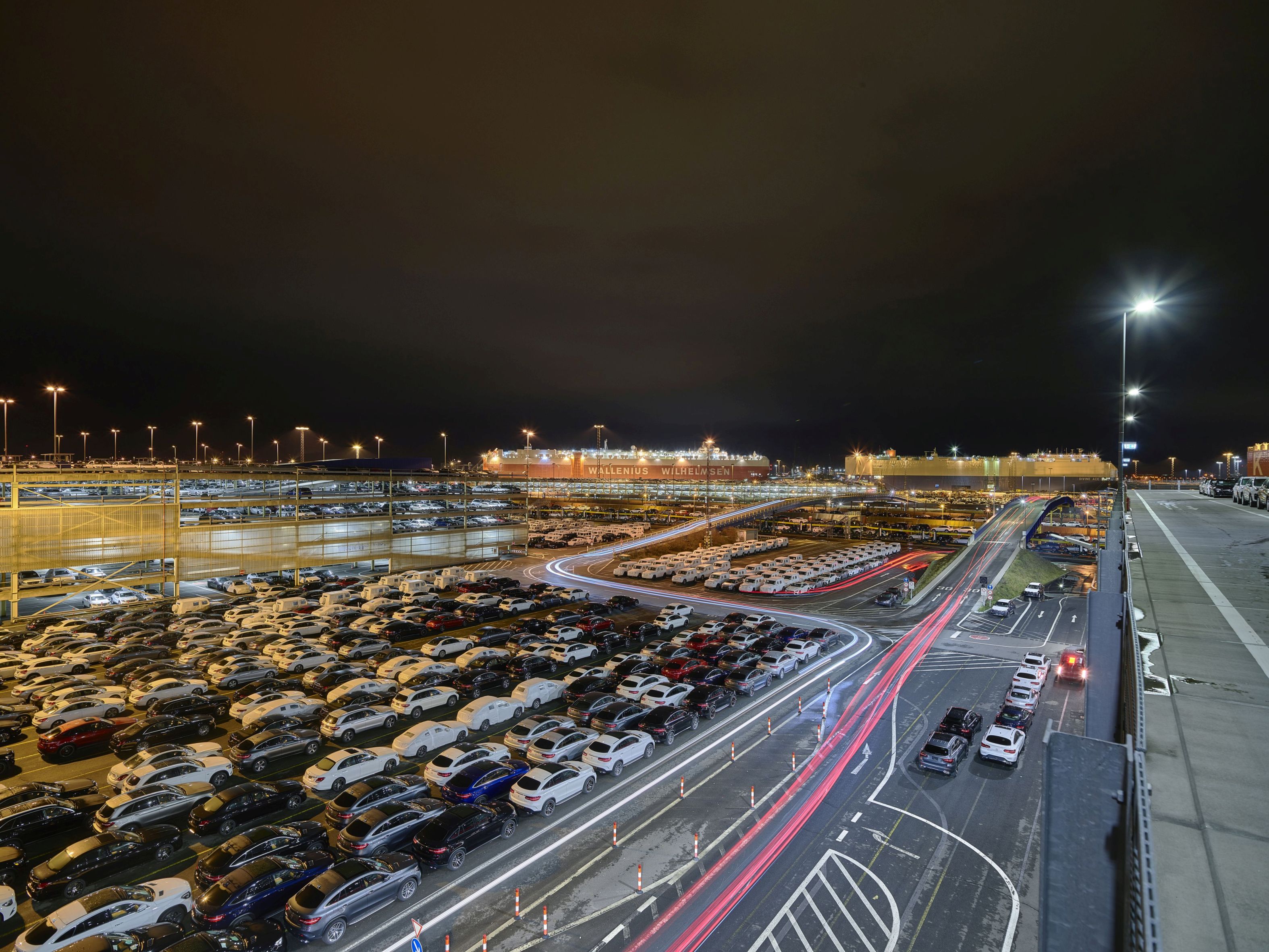 Autoterminal Bremerhaven bei Nacht Autoterminal Bremerhaven bei Nacht