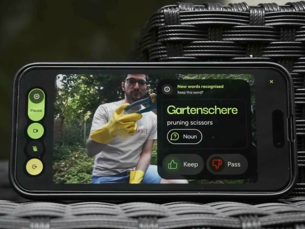 Lexpress scannt Foto und schlägt passende Vokabeln vor