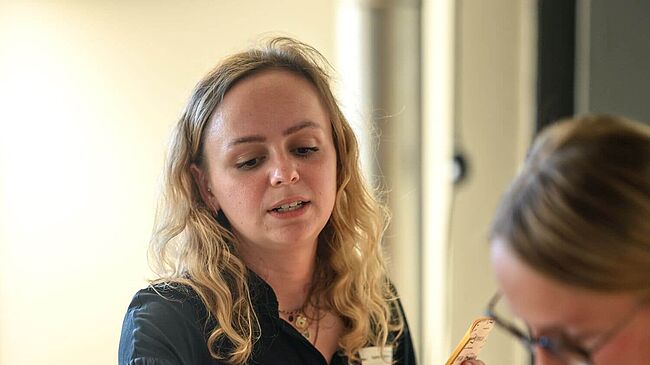 Sophia Feldmeyer bei der SOIREE|HEC zum Thema Talente